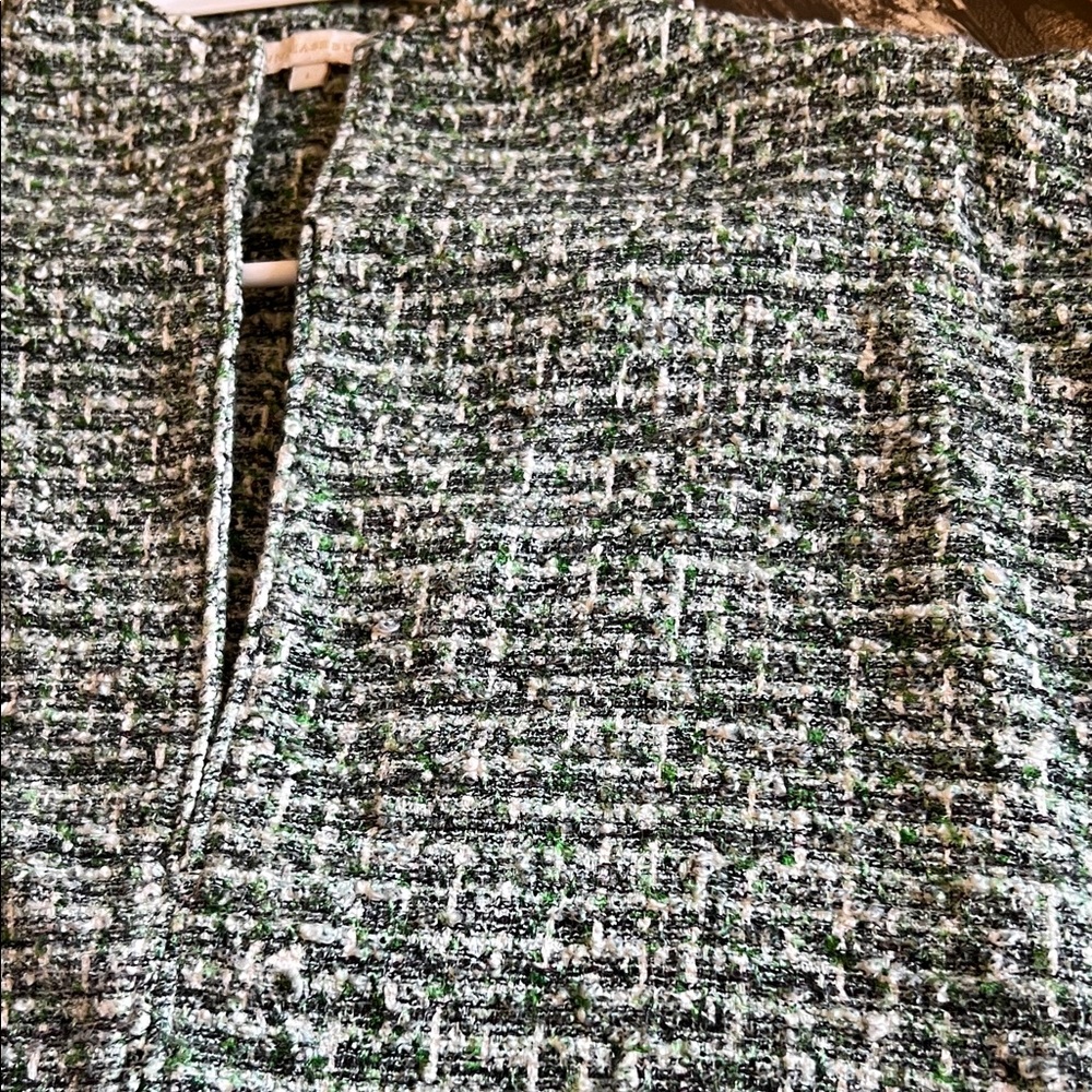 Ann Mashburn Green and White Textured Top - L - Picture 3 of 7